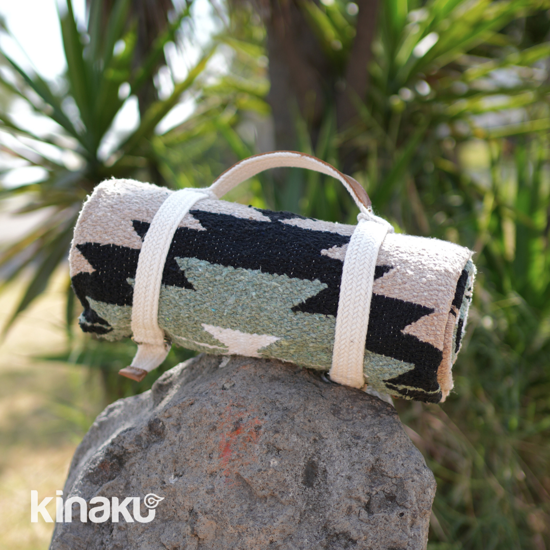 Kinakú Sarape Decke ORIZABA mit Tragegriff